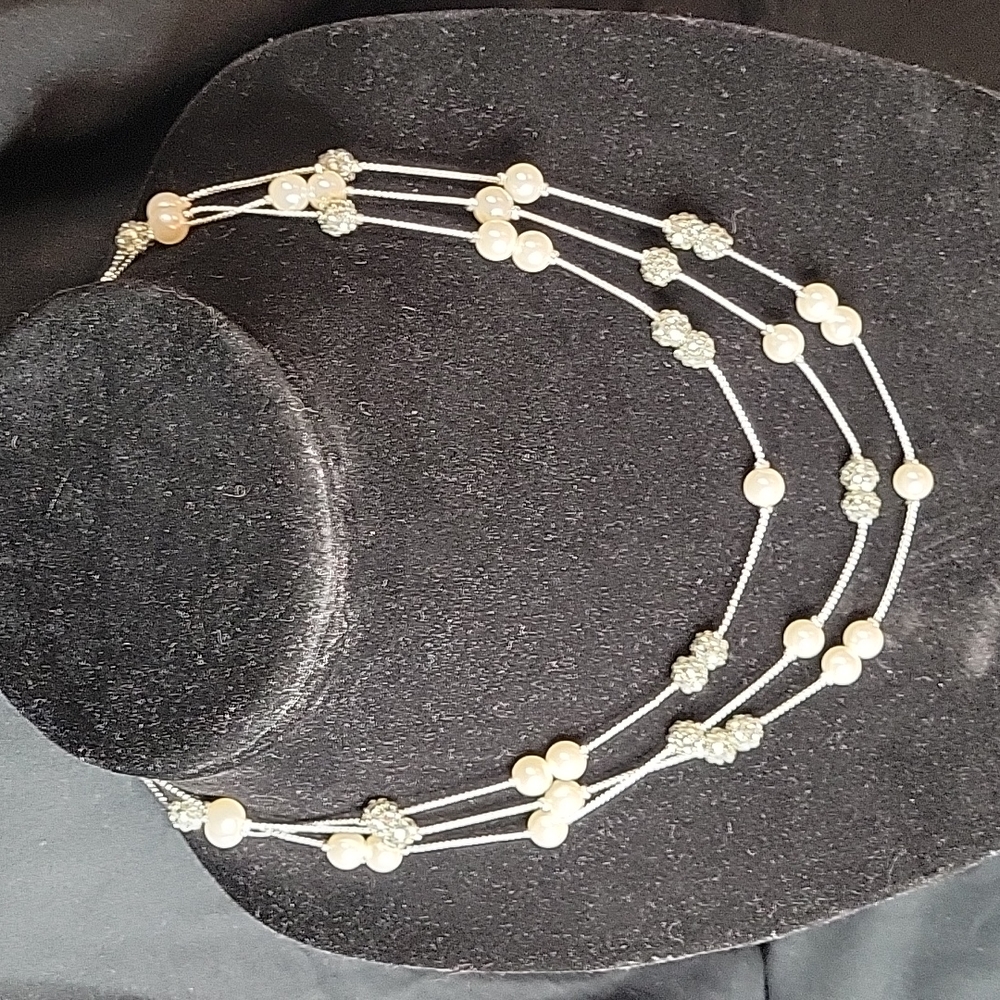 Silver and Faux Pearl Necklace